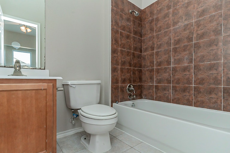 Photo 20 of 25 - 2800 Pasadena Ln, Arlington, TX 76015