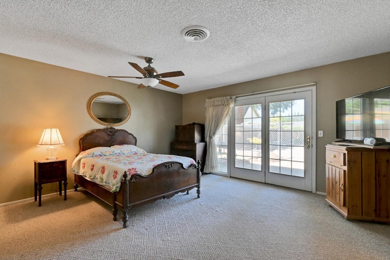 Photo 27 of 70 - 459 Wilder Ave, Yuba City, CA 95993