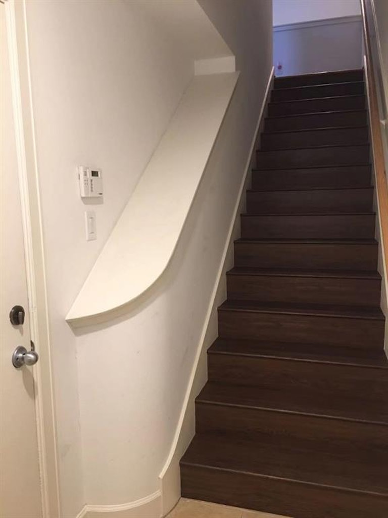 Photo 6 of 18 - 2710 Hullsmith Dr #1001, Houston, TX 77063