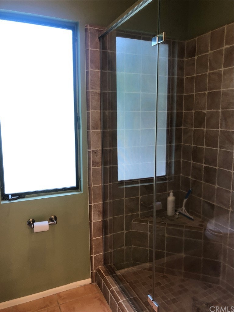 Photo 24 of 31 - 253 Linwood Ave Unit E, Monrovia, CA 91016