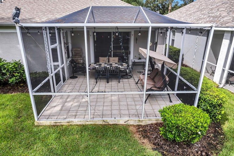 Photo 38 of 44 - 9313 Hunters Park Way, Tampa, FL 33647