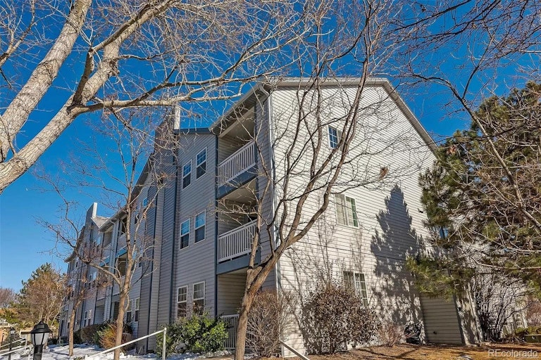 Photo 1 of 15 - 12555 E Tennessee Cir #301, Aurora, CO 80012