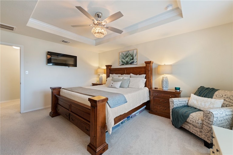 Photo 16 of 37 - 1517 Cliffbrake Way, Georgetown, TX 78626