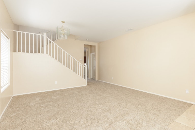 Photo 5 of 28 - 14999 N 137th Ln, Surprise, AZ 85379
