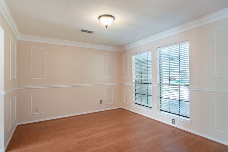 Photo 6 of 17 - 3838 Beckett Ridge Dr, Humble, TX 77396