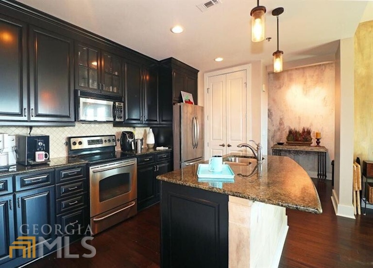 Photo 8 of 49 - 4561 Olde Perimeter Way #2301, Atlanta, GA 30346