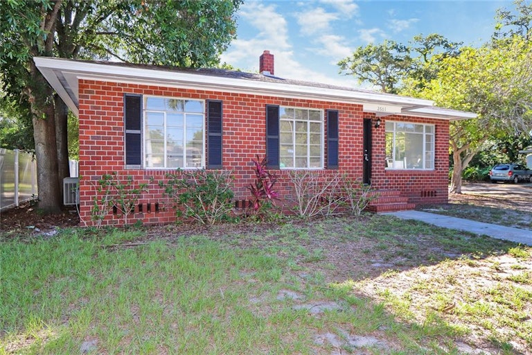 Photo 34 of 35 - 2601 Upton St S, Gulfport, FL 33711