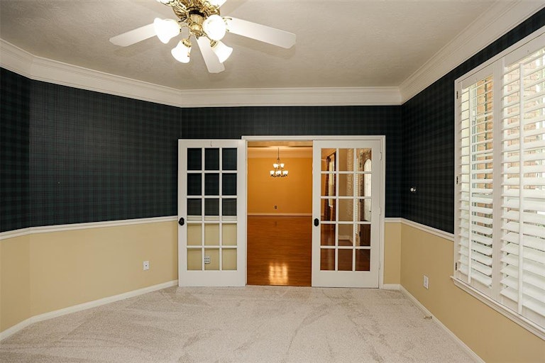 Photo 10 of 50 - 16011 Camillia Trl, Tomball, TX 77377