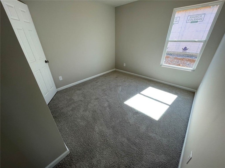 Photo 2 of 36 - 1205 Gracie Way, New Braunfels, TX 78130