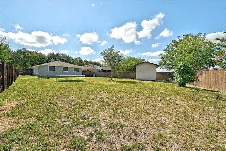 Photo 21 of 25 - 7228 Wardman Dr, Del Valle, TX 78617
