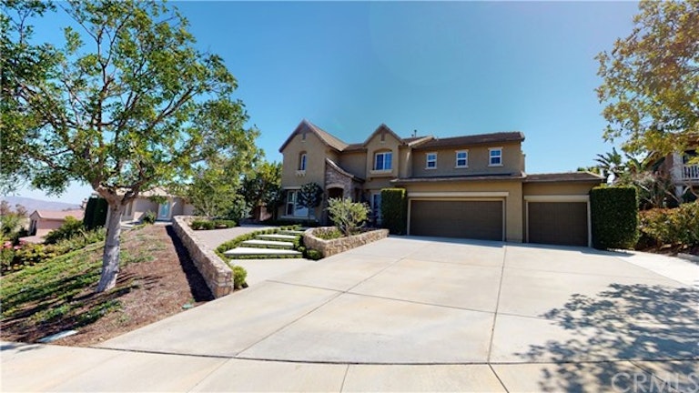 Photo 1 of 48 - 8529 Camino Naranjo Rd, Corona, CA 92883
