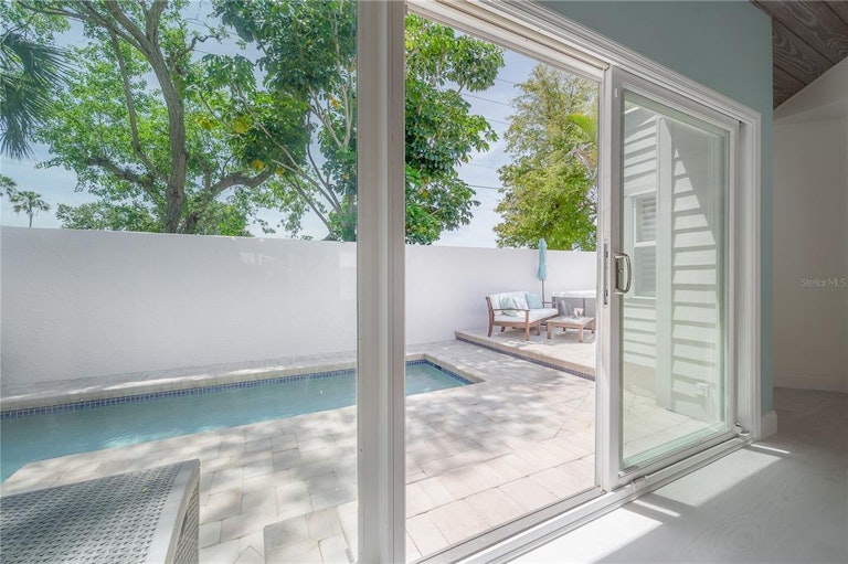 Photo 27 of 54 - 11003 Peach Point Ct, Bradenton, FL 34209