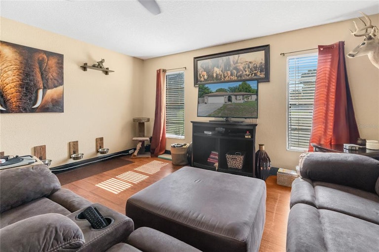 Photo 11 of 38 - 12635 Litewood Dr, Hudson, FL 34669