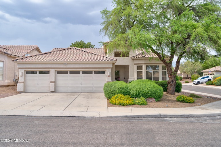 Photo 2 of 42 - 2264 W Noble Heights Dr, Tucson, AZ 85742