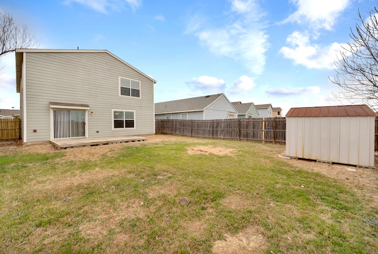Photo 24 of 25 - 1713 Vineridge Ln, Burleson, TX 76028