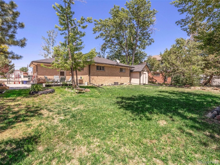 Photo 35 of 40 - 190 E 106th Ave, Northglenn, CO 80233