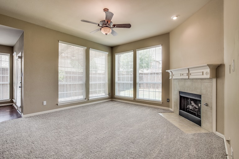 Photo 10 of 31 - 2441 Deerwood Dr, Little Elm, TX 75068