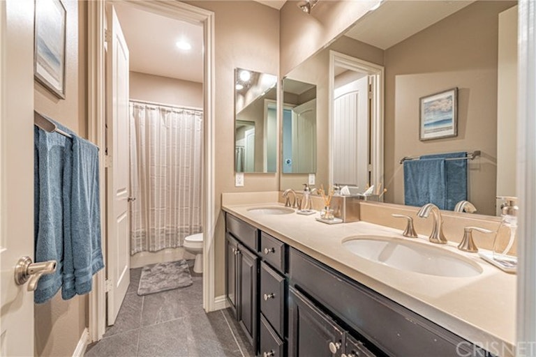 Photo 44 of 63 - 28322 Chisel Ct, Valencia, CA 91354