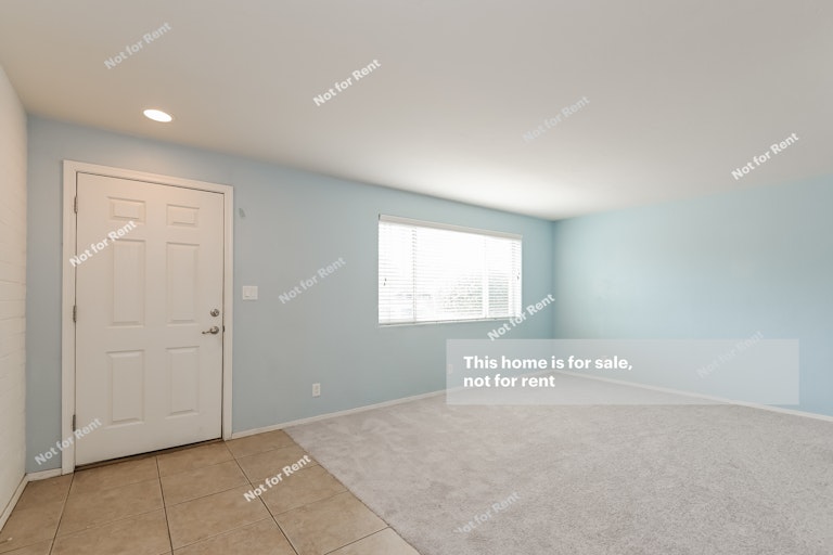 Photo 9 of 25 - 905 N Venice Ave Unit D, Tucson, AZ 85711