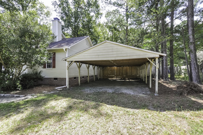 Photo 19 of 24 - 6925 Longridge Dr, Raleigh, NC 27603