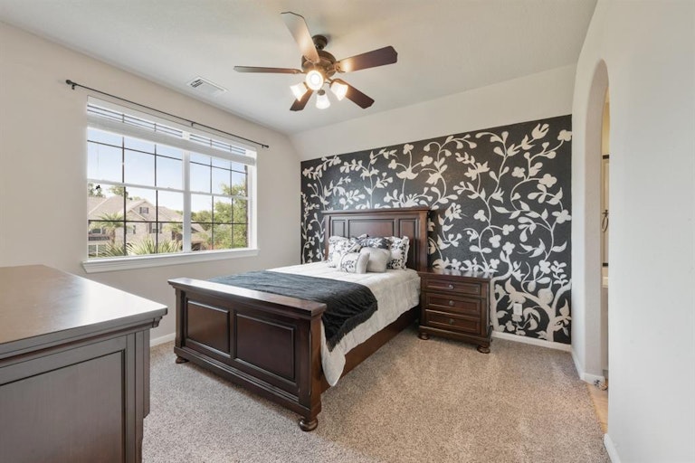Photo 20 of 39 - 333 Grand Creek Dr, League City, TX 77573