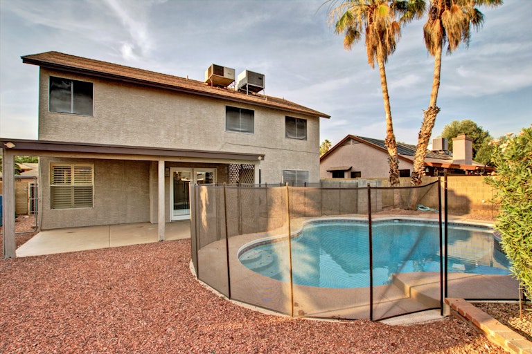 Photo 2 of 25 - 3543 E Tonto Ln, Phoenix, AZ 85050