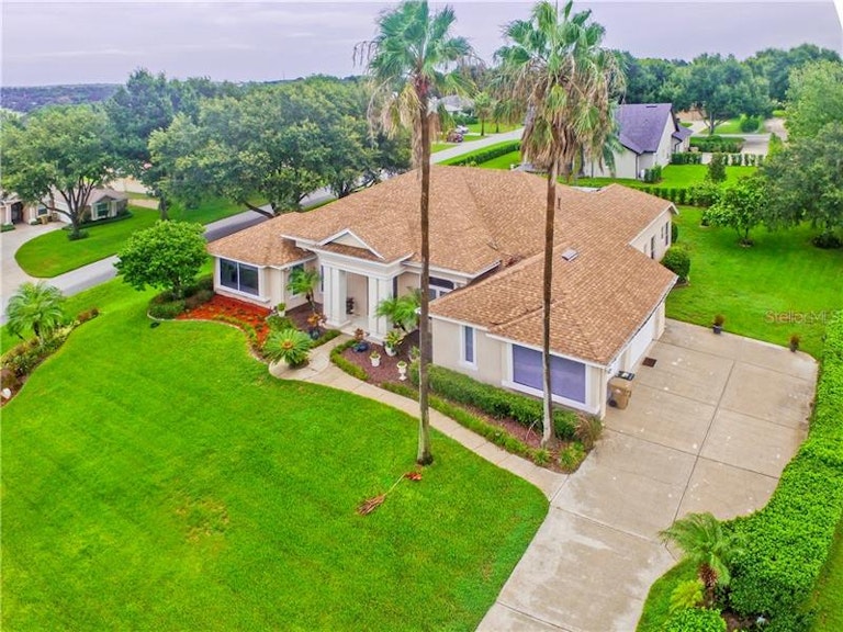 Photo 2 of 25 - 12538 Lake View Ln, Clermont, FL 34711