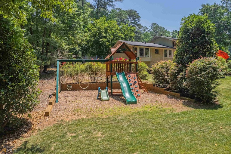 Photo 70 of 82 - 5437 Smoke Rise Dr, Stone Mountain, GA 30087