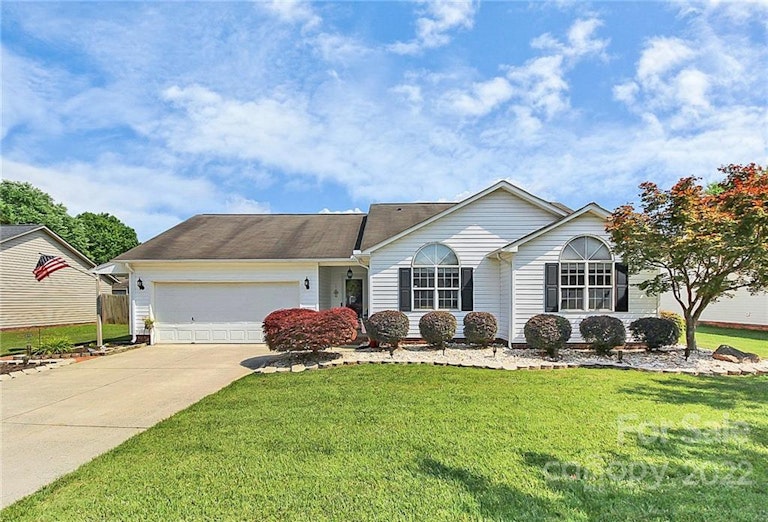 Photo 1 of 29 - 4130 Zebulon Ave SW, Concord, NC 28027
