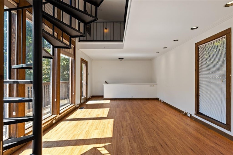 Photo 31 of 36 - 6162 Prospect Ave, Dallas, TX 75214