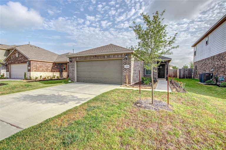 Photo 1 of 42 - 23330 Dovetail Colony Ct, Katy, TX 77493