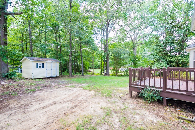 Photo 19 of 19 - 305 Kristin Dr, Garner, NC 27529