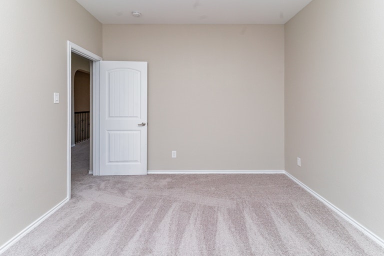 Photo 23 of 29 - 11112 Dunlavin Ct, Haslet, TX 76052