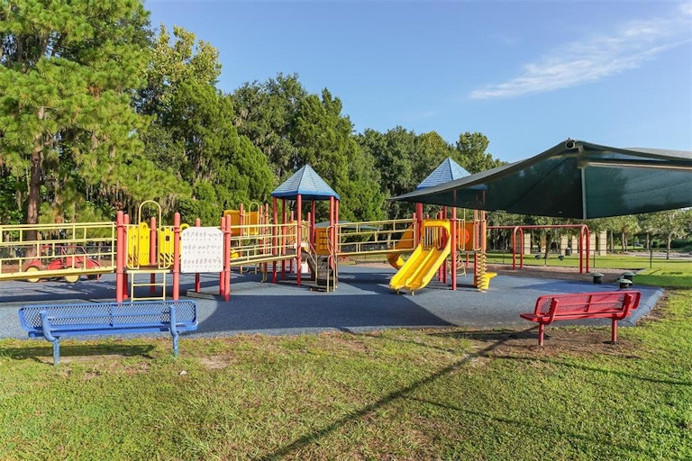Photo 60 of 94 - 704 Moorings Way, Bradenton, FL 34212