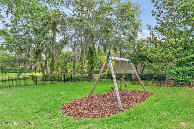 Photo 32 of 38 - 301 Osprey Nest Ct, Ponte Vedra Beach, FL 32082