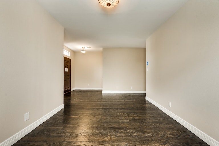 Photo 16 of 45 - 2204 Sheldon Dr, McKinney, TX 75072