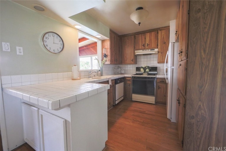 Photo 34 of 59 - 5666 Panama Dr, Buena Park, CA 90620