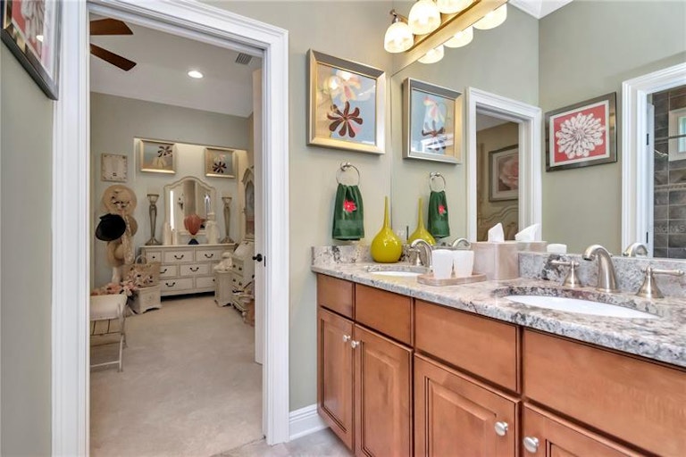 Photo 12 of 42 - 22338 Bartholdi Cir, Land O Lakes, FL 34639