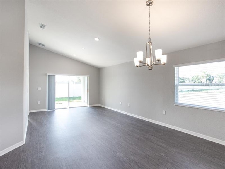 Photo 7 of 21 - 388 Lily Ln, Davenport, FL 33837