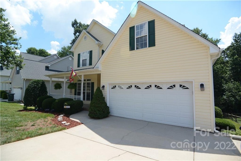 Photo 2 of 44 - 4454 Timberwood Dr, Gastonia, NC 28056