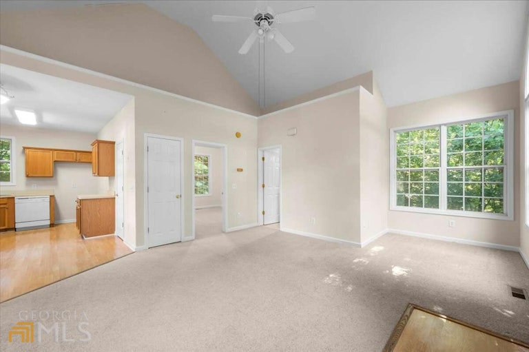 Photo 7 of 21 - 9010 Continental Trl, Gainesville, GA 30506
