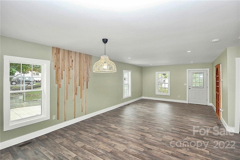 Photo 15 of 30 - 611 J Ave, Kannapolis, NC 28081