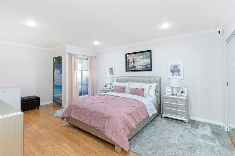 Photo 21 of 48 - 1339 N Columbus Ave, Glendale, CA 91202