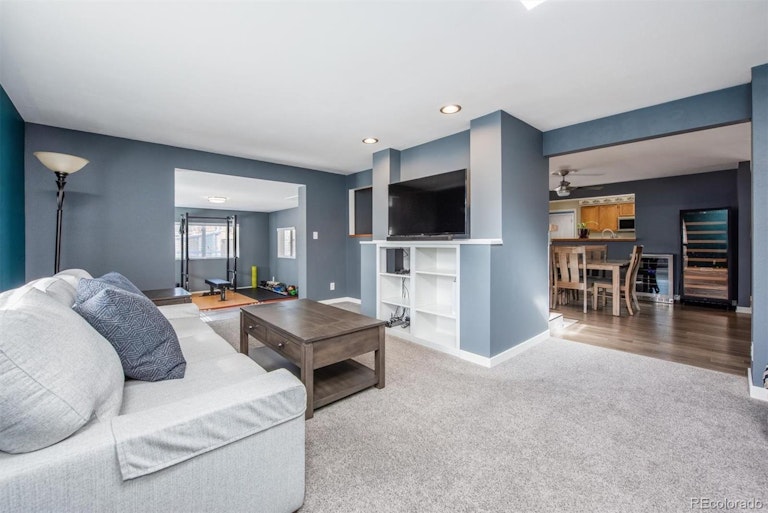 Photo 18 of 30 - 785 Daphne St, Broomfield, CO 80020