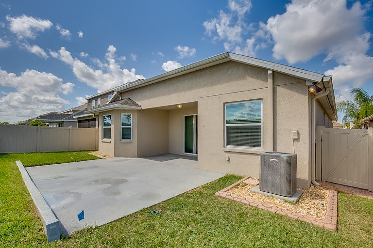 Photo 27 of 29 - 12104 Rambling Stream Dr, Riverview, FL 33579