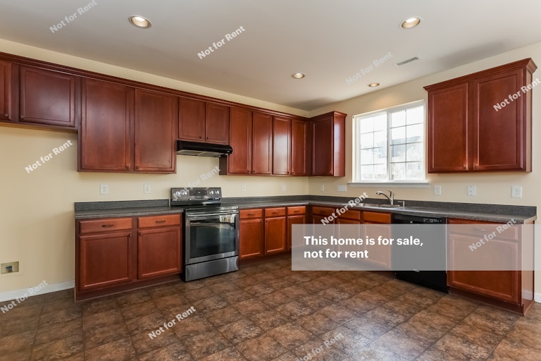 Photo 13 of 25 - 232 Bikram Dr, Holly Springs, NC 27540