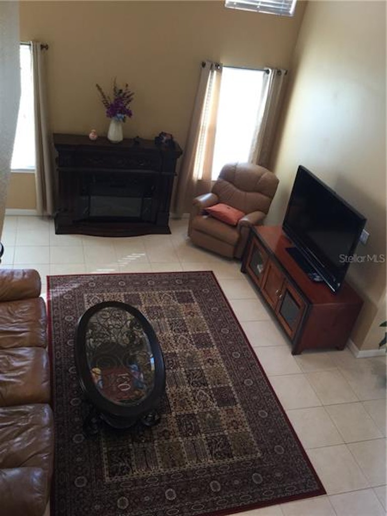 Photo 9 of 25 - 8328 Haven Harbour Way, Bradenton, FL 34212