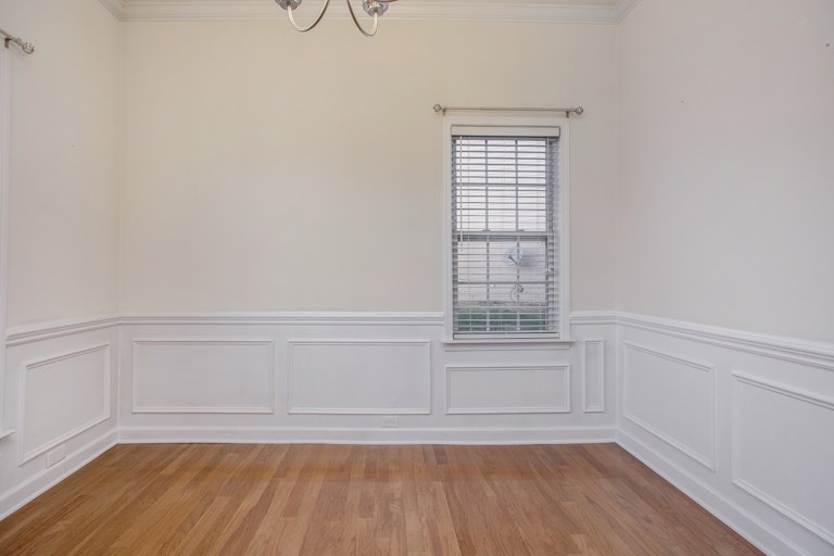 Photo 13 of 17 - 201 Tall Wheat Ln, Mount Holly, NC 28120