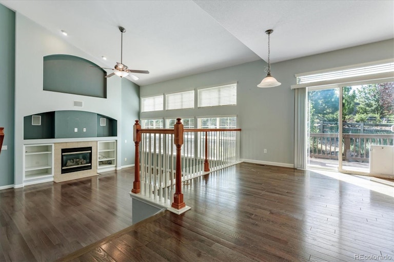 Photo 9 of 33 - 25441 E Indore Dr, Aurora, CO 80016