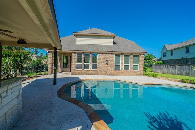 Photo 43 of 43 - 91 Hearthshire Cir, Magnolia, TX 77354